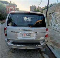 Chrysler Town and Country